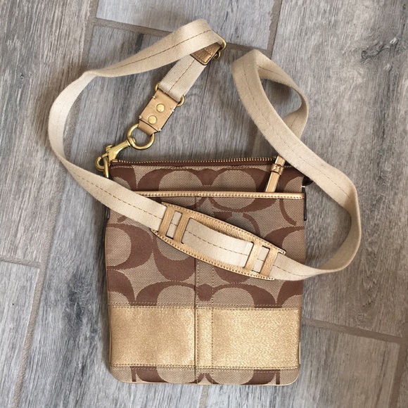 Coach gold crossbody bag - Picture 1 of 4